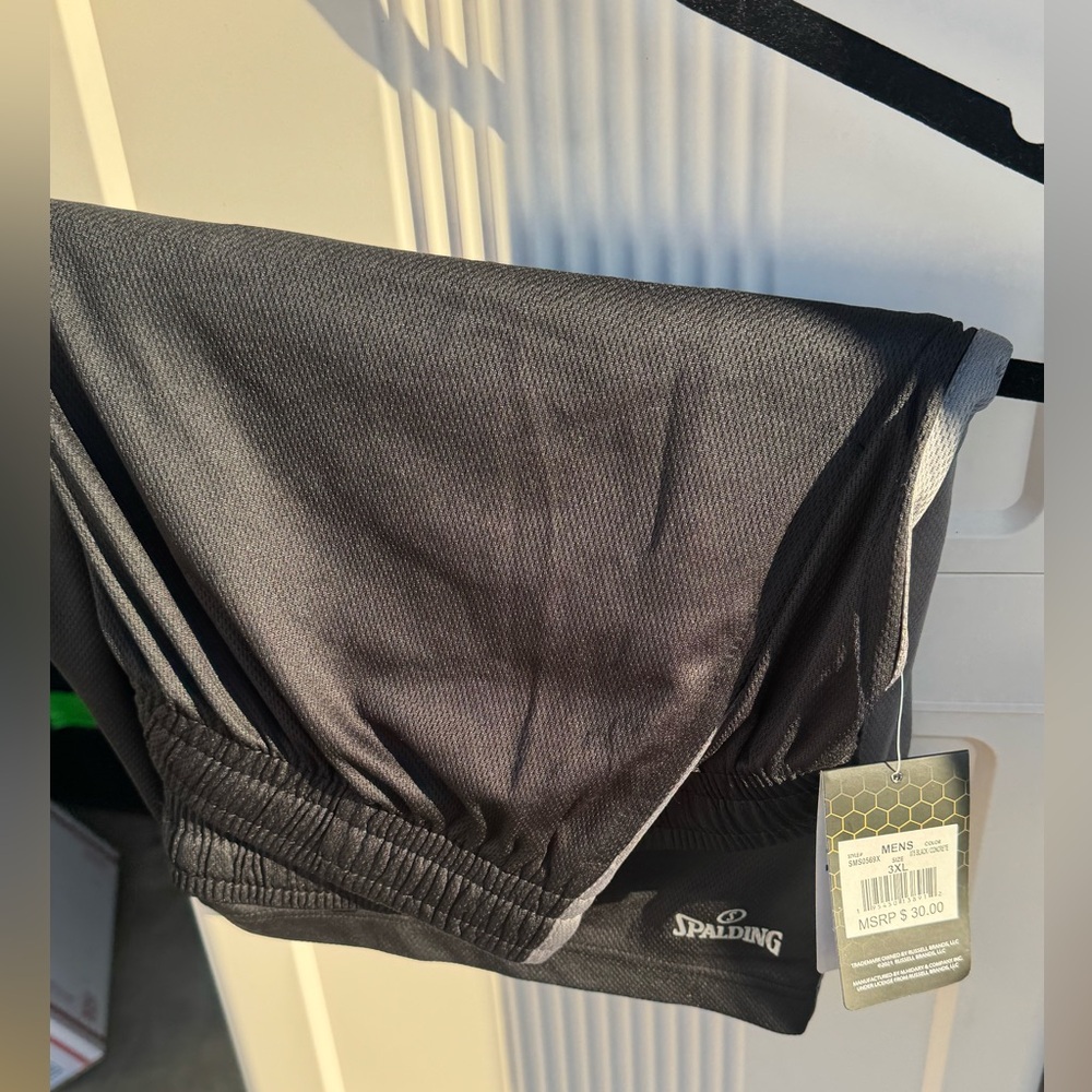 Spalding Charcoal Gray stripe Men’s Basketball Shorts 3XL